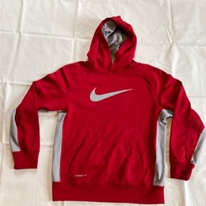 Nike boys therma fit boys large